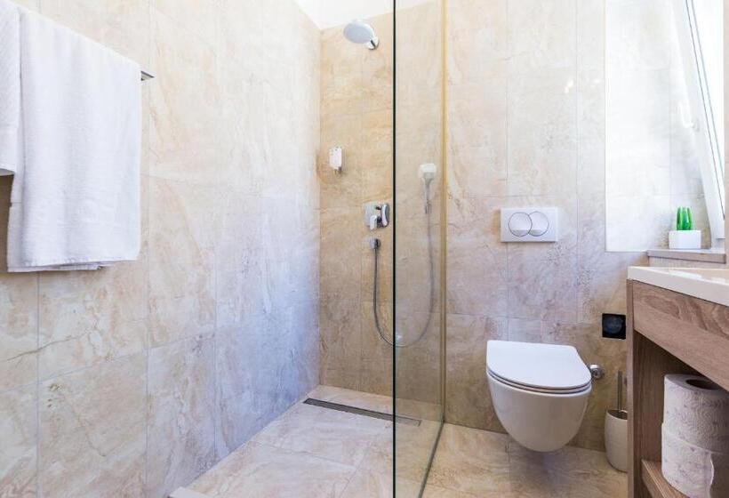 Номер Стандарт, Giardin Exclusive Rooms And Suite