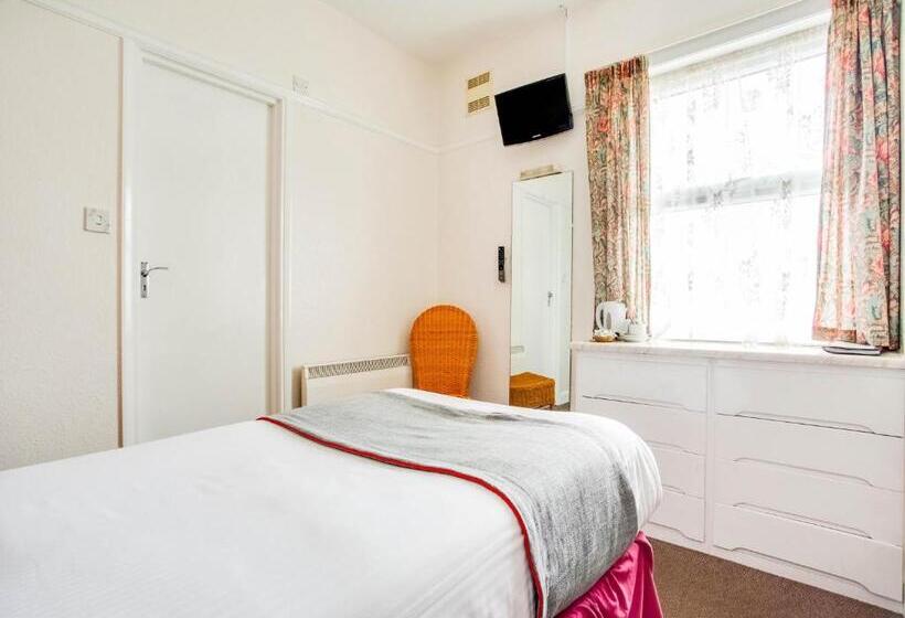 Номер Стандарт, Godolphin Arms Hotel