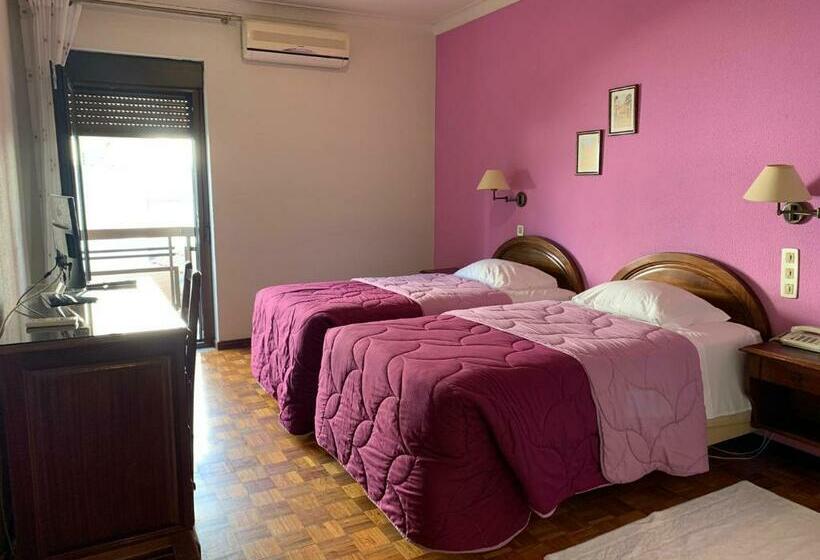 Номер Стандарт, Ribadouro