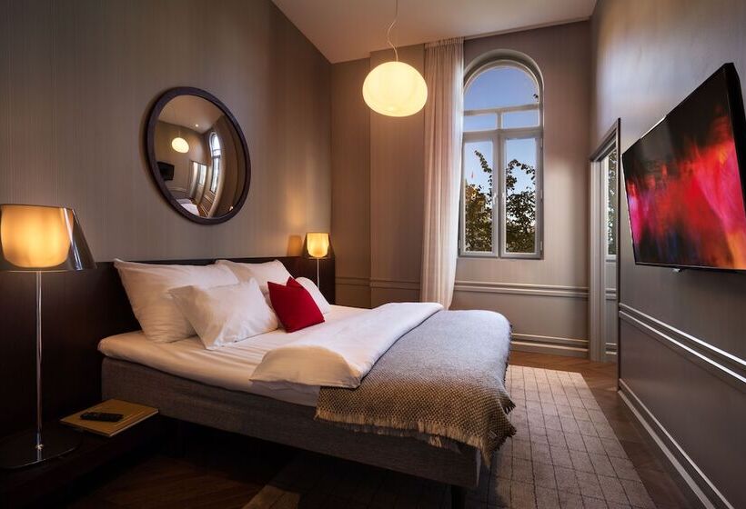 Suite com Vistas, Bergen Børs