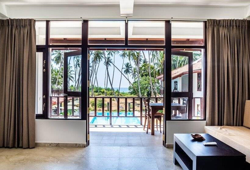 디럭스 테라스 룸 바다 전망, Green Parrot Beach Resort