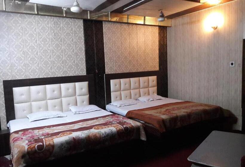 اتاق لوکس خانوادگی, Shehnaz Inn   Walking Distance For Golden Temple