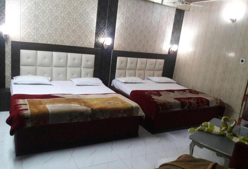 اتاق لوکس خانوادگی, Shehnaz Inn   Walking Distance For Golden Temple