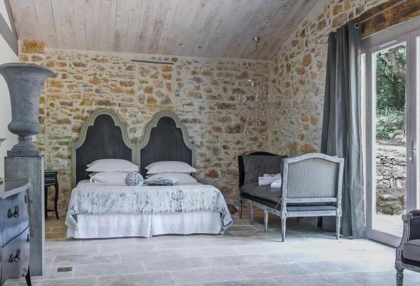 Люкс, Le Domaine Saint Martin