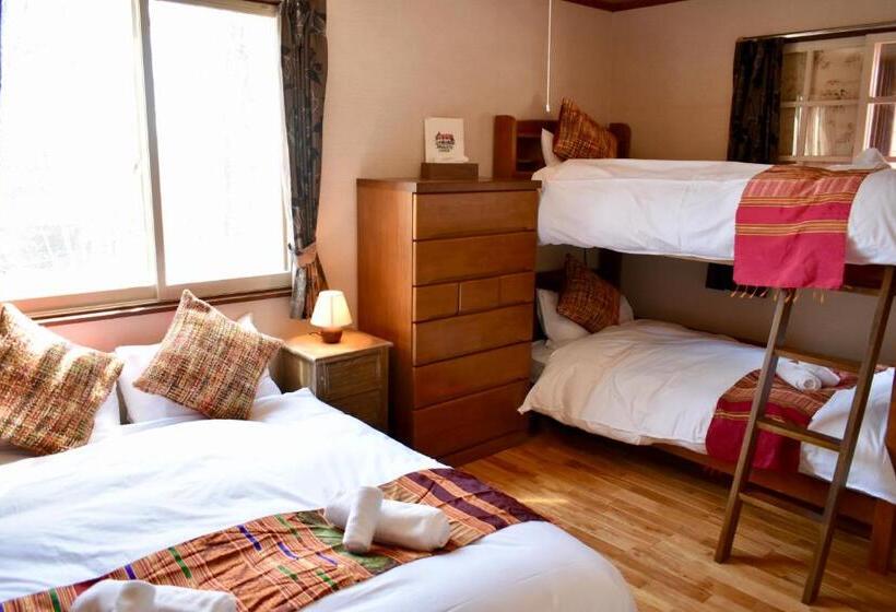 Семейный Номер, Panketo Lodge & Yoga Studio