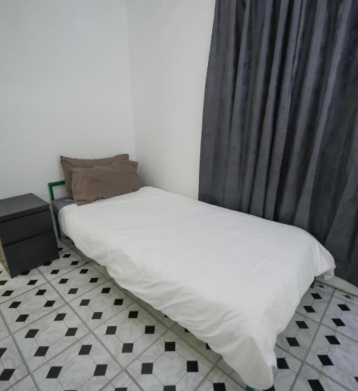 Номер Стандарт Индивидуальный, G Traveler Accommodation   Hostel