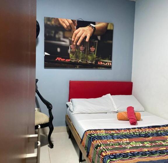 Номер Стандарт, Havana Hostel Cali & Dance School