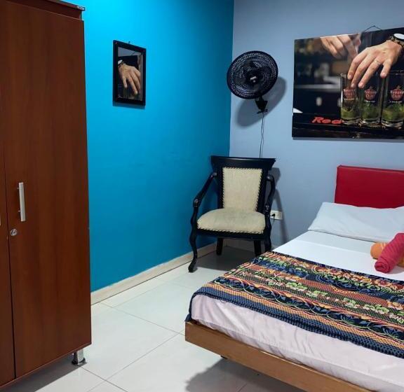 اتاق استاندارد, Havana Hostel Cali & Dance School