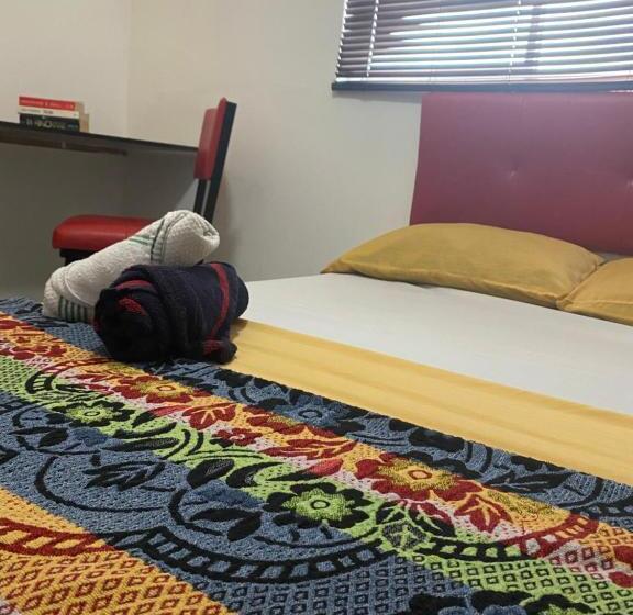 Номер Стандарт, Havana Hostel Cali & Dance School