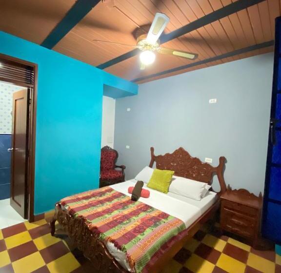 Семейный Номер, Havana Hostel Cali & Dance School