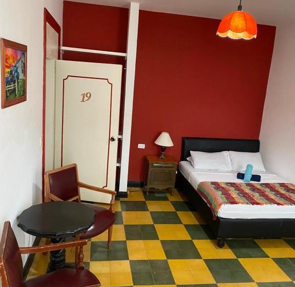 ガーデンビュースタンダードルーム, Havana Hostel Cali & Dance School