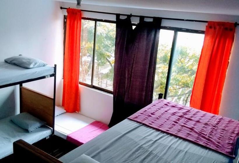 ルームシェアのワンベッド, Havana Hostel Cali & Dance School