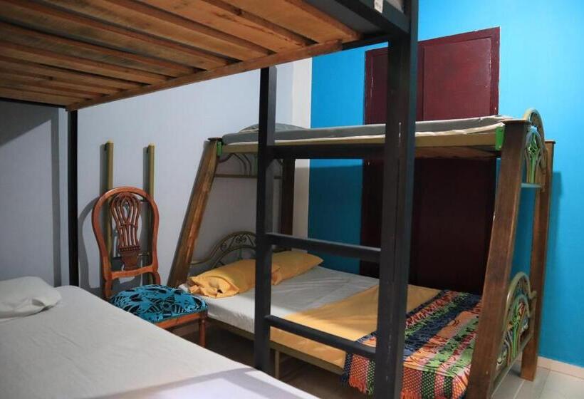 ファミリールーム, Havana Hostel Cali & Dance School
