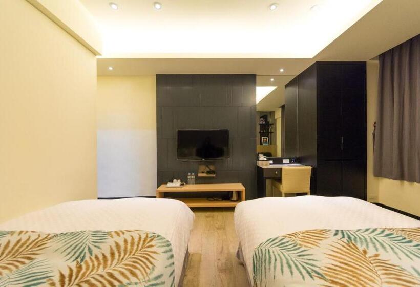 اتاق استاندارد, W Hostel