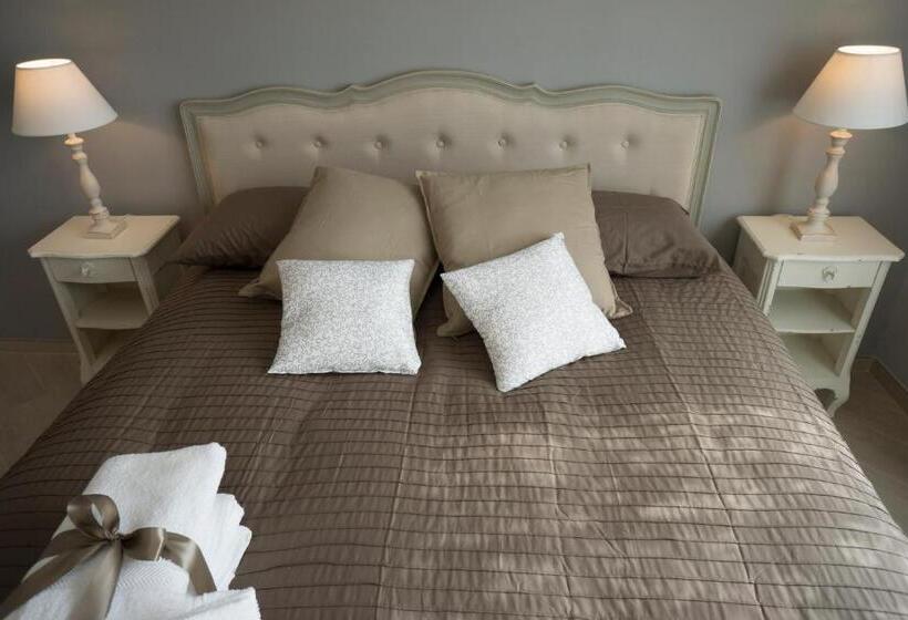 اتاق لوکس, B&b Donna Ada