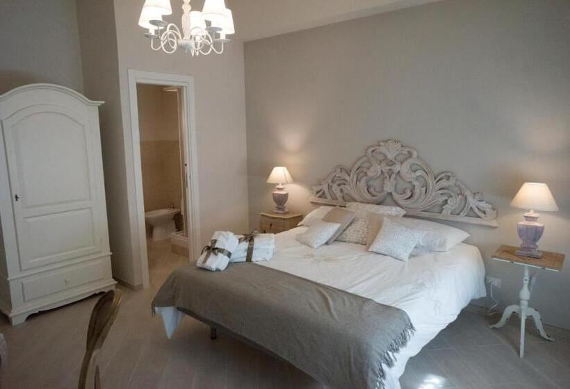 اتاق لوکس, B&b Donna Ada