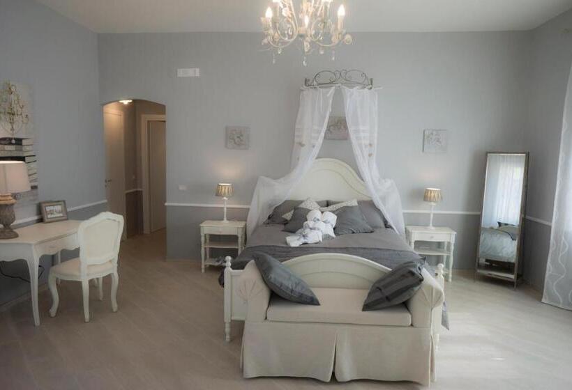 سوییت, B&b Donna Ada