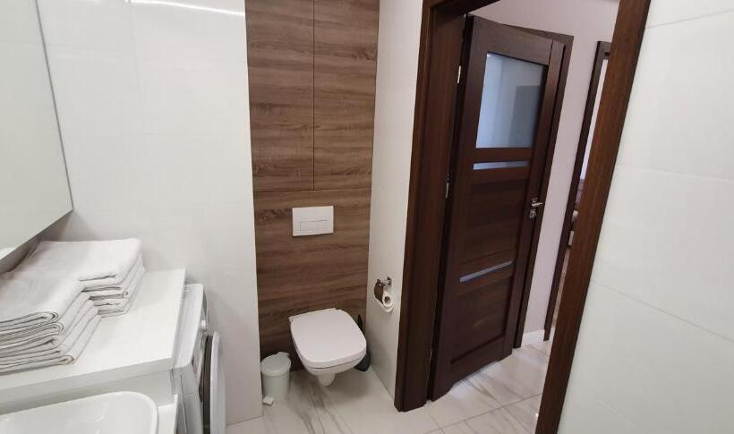 Апартаменты 3 Спальни, Kamienica