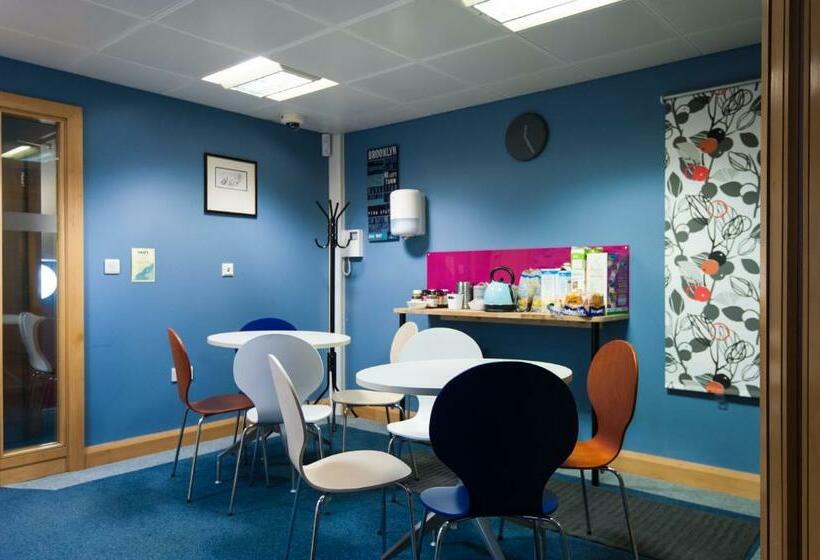 Номер Superior Одноместный, Russell Scott Backpackers Hostel