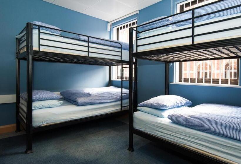 Семейный Номер Совместный Санузел, Russell Scott Backpackers Hostel