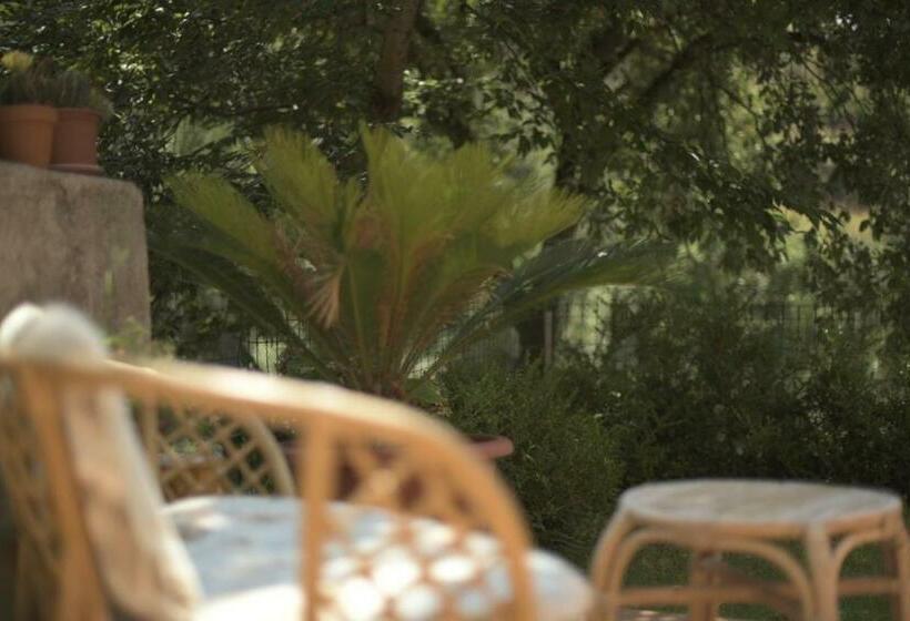 Апартаменты 1 Спальня, B&b Dei Fiori