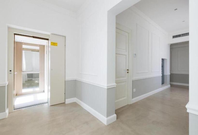 Quarto Quádruplo Estandar, Palazzo Fasti