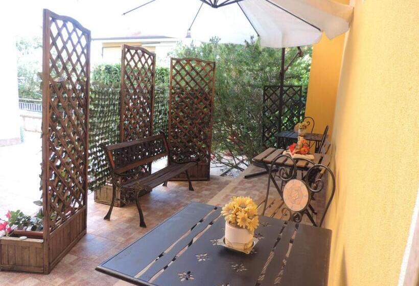 带阳台的豪华间, Bed & Breakfast Ospiti A Corte