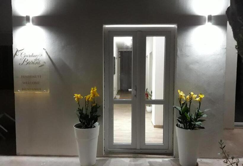 Номер Стандарт, Giardino Dei Baroni House