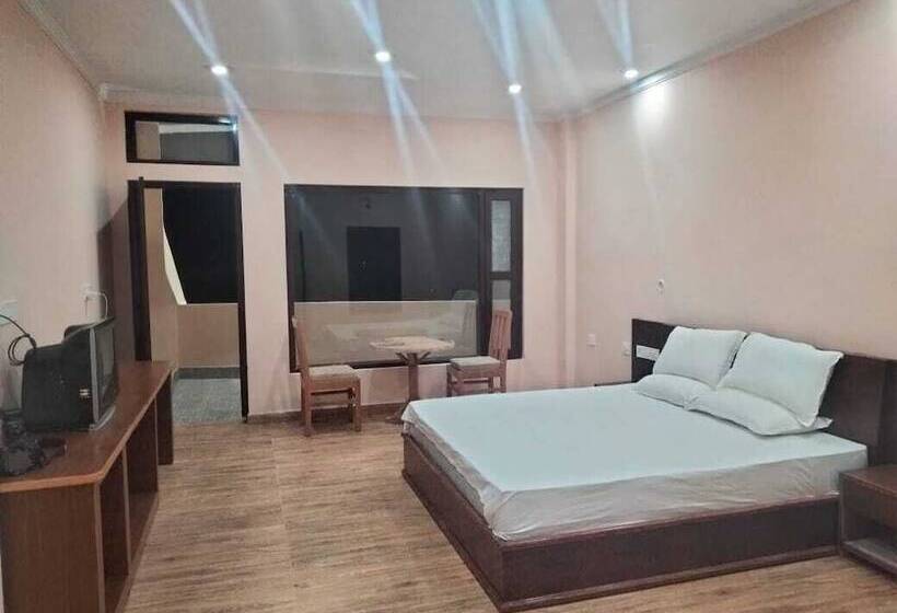 豪华房间, Uttarakhand Resort