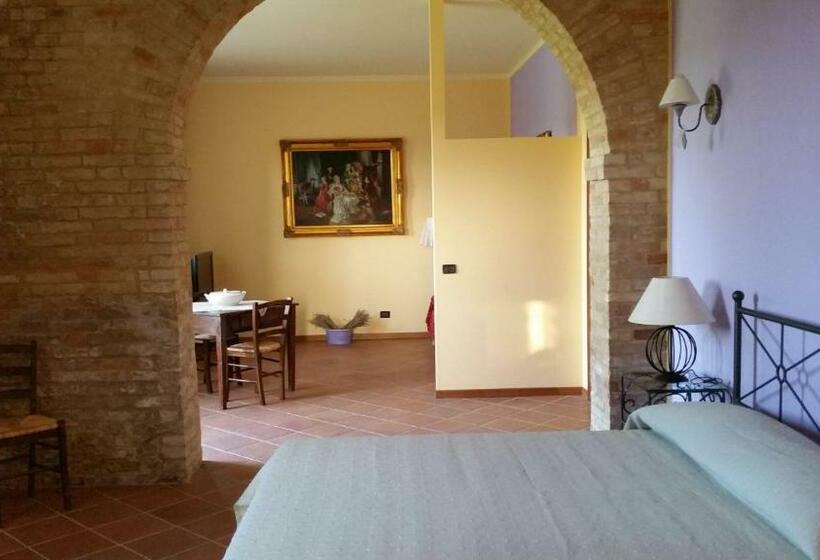 Номер Стандарт, B&b Cervare