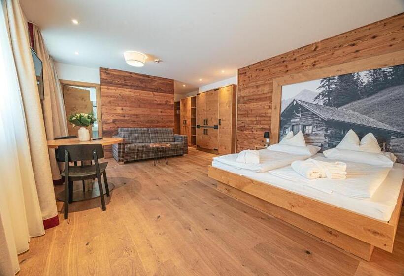 استودیوی سوپریور, Alpen Suites Brandnertal