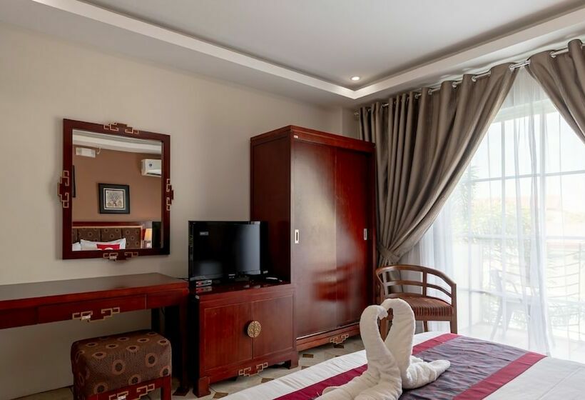 اتاق لوکس, Marand Resort  Highway