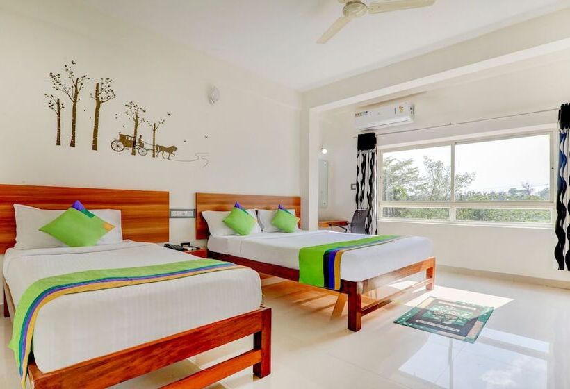 חדר דלוקס, Treebo Atithi Comforts, 1 Km From Nisargadhama Forest