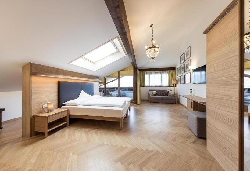 סוויטת ג'וניור, Romantik Hotel Jagdhof
