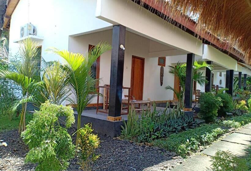 اتاق سوپریور, Dewi Garden Guesthouse