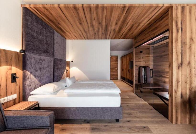 سوئیت پنت هاوس, B&b Boutiquehotel Clara