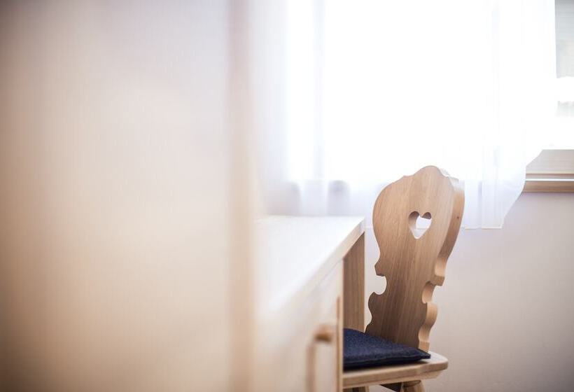 اتاق عادی, B&b Boutiquehotel Clara
