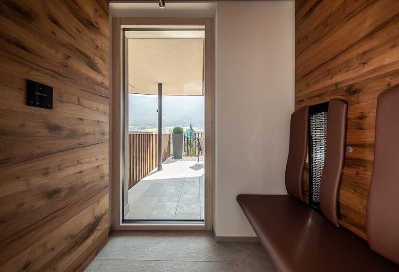 سوئیت پنت هاوس, B&b Boutiquehotel Clara