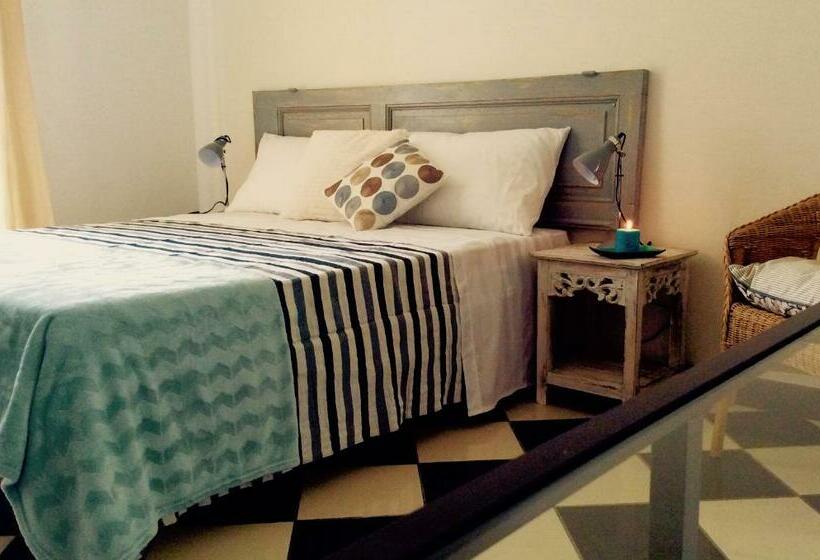 اتاق استاندارد سه تخته با بالکن, B&b Giù Le Stelle