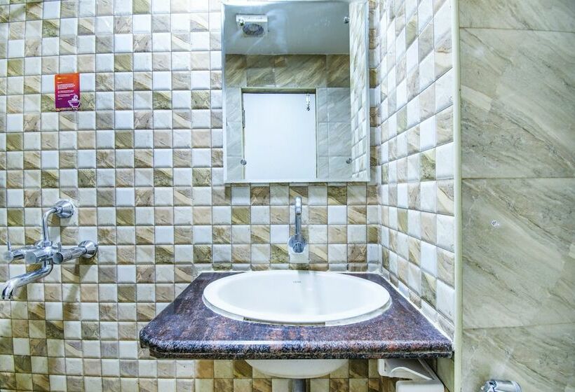 Номер Deluxe, Fabhotel Jansi Deluxe   Nr Gandhipuram Bus Stand