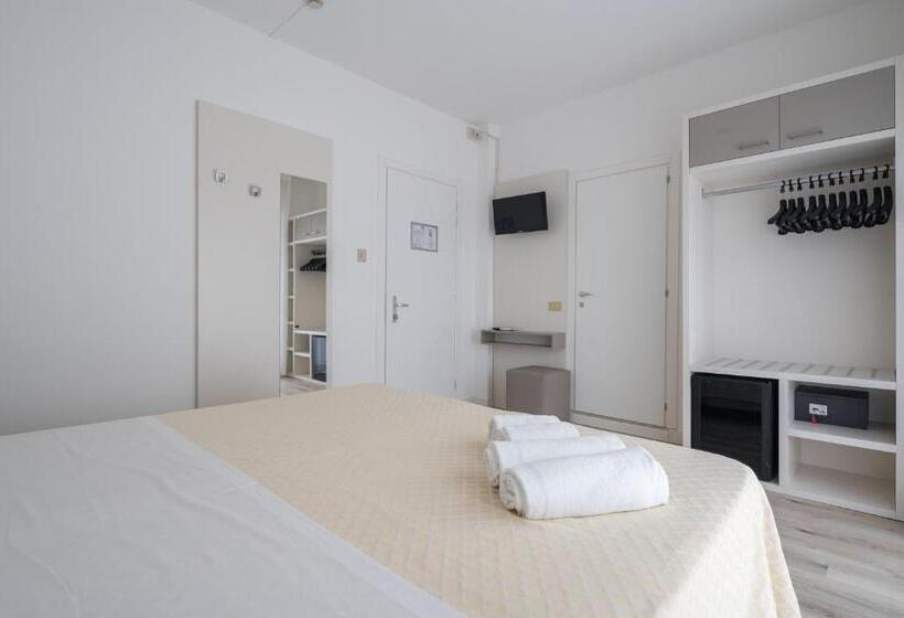 Comfort Room Side Sea View, Boston 3 Stelle Superior Frontemare