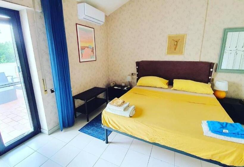 اتاق استاندارد با سرویس بهداشتی مشترک, B&b Apulia Time