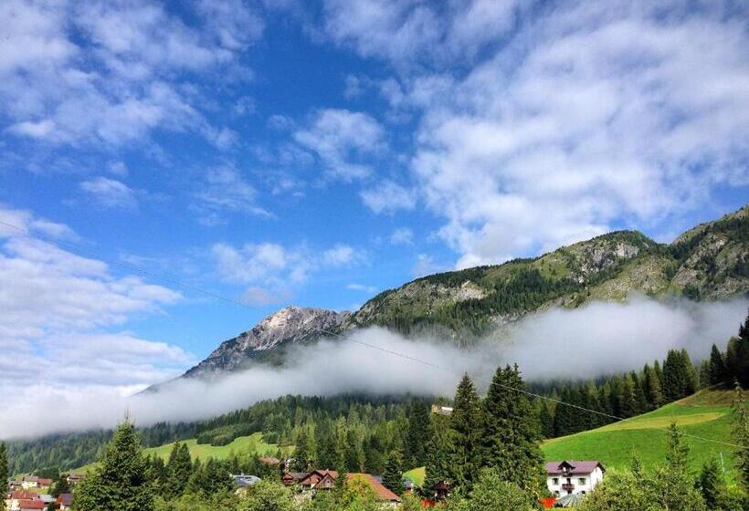 Полулюкс, Eirl Dolomites Retreat Sappada