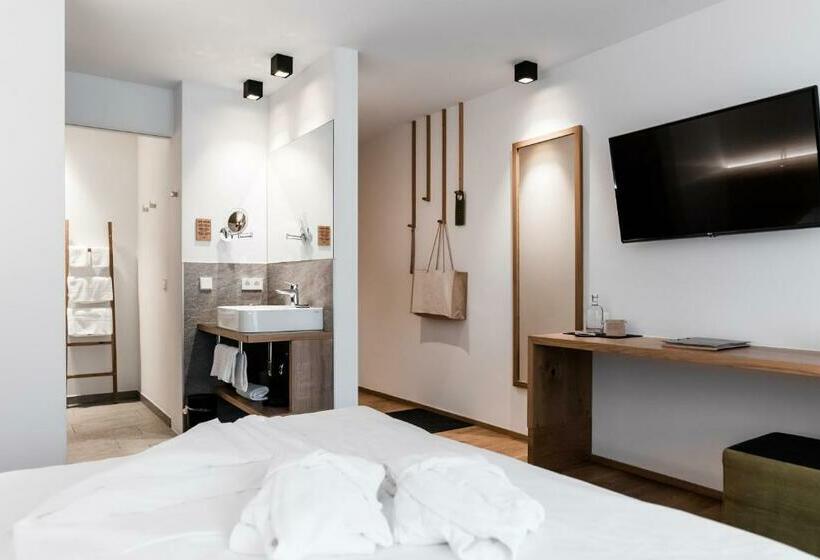 Номер Стандарт с Балконом, Joas Natur.hotel.b&b