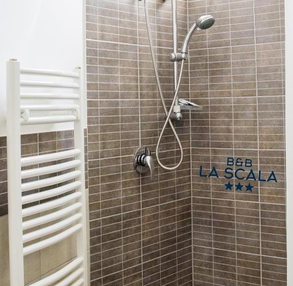 اتاق استاندارد چهار تخته, B&b La Scala