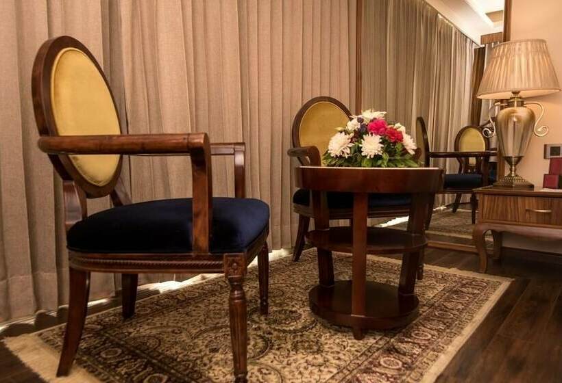 豪华房间, Shakun Hotels And Resorts