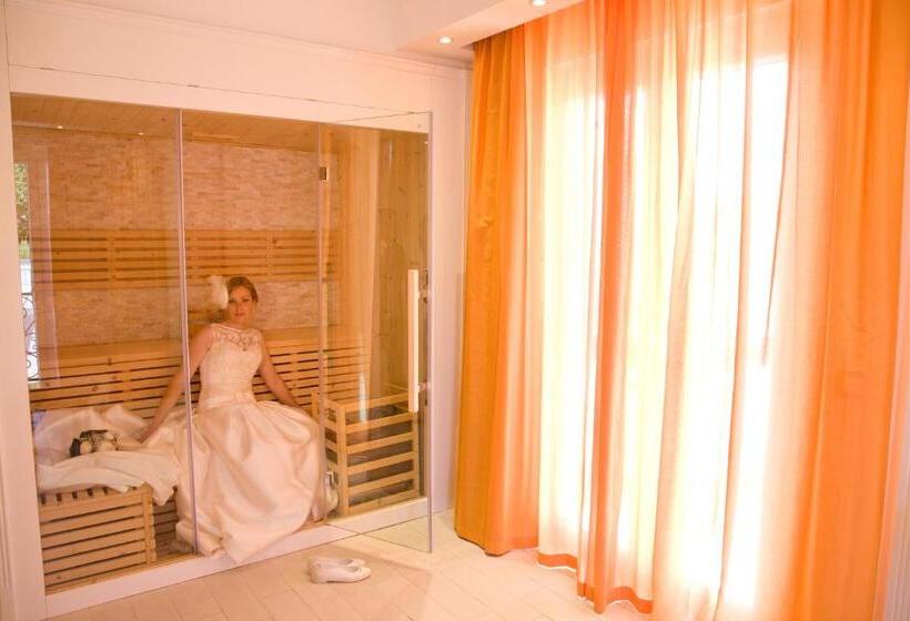 Люкс Повышенной Комфортности, Ludwig Boutique Hotel & Spa