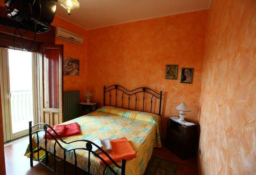 اتاق استاندارد با بالکن, Casa Albergo La Terza Stella