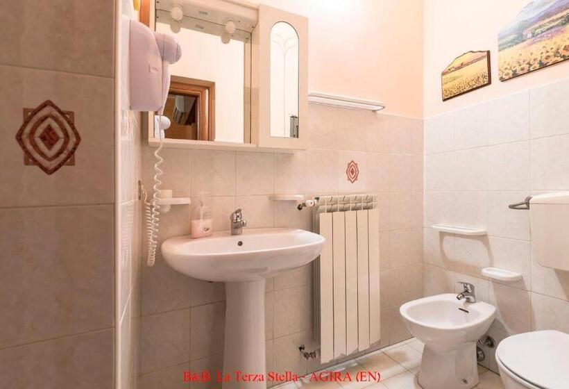 اتاق استاندارد با بالکن, Casa Albergo La Terza Stella