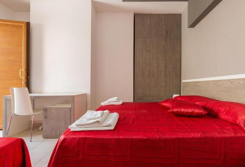 标准三人间, Lido Marini Rooms